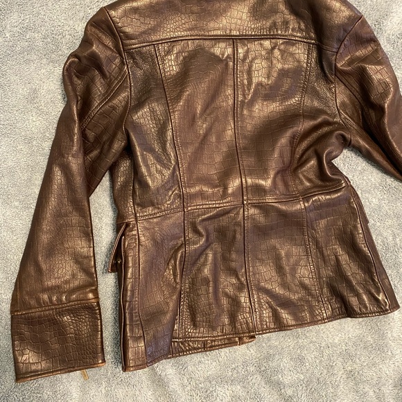 100% Brown leather jacket - Picture 5 of 9